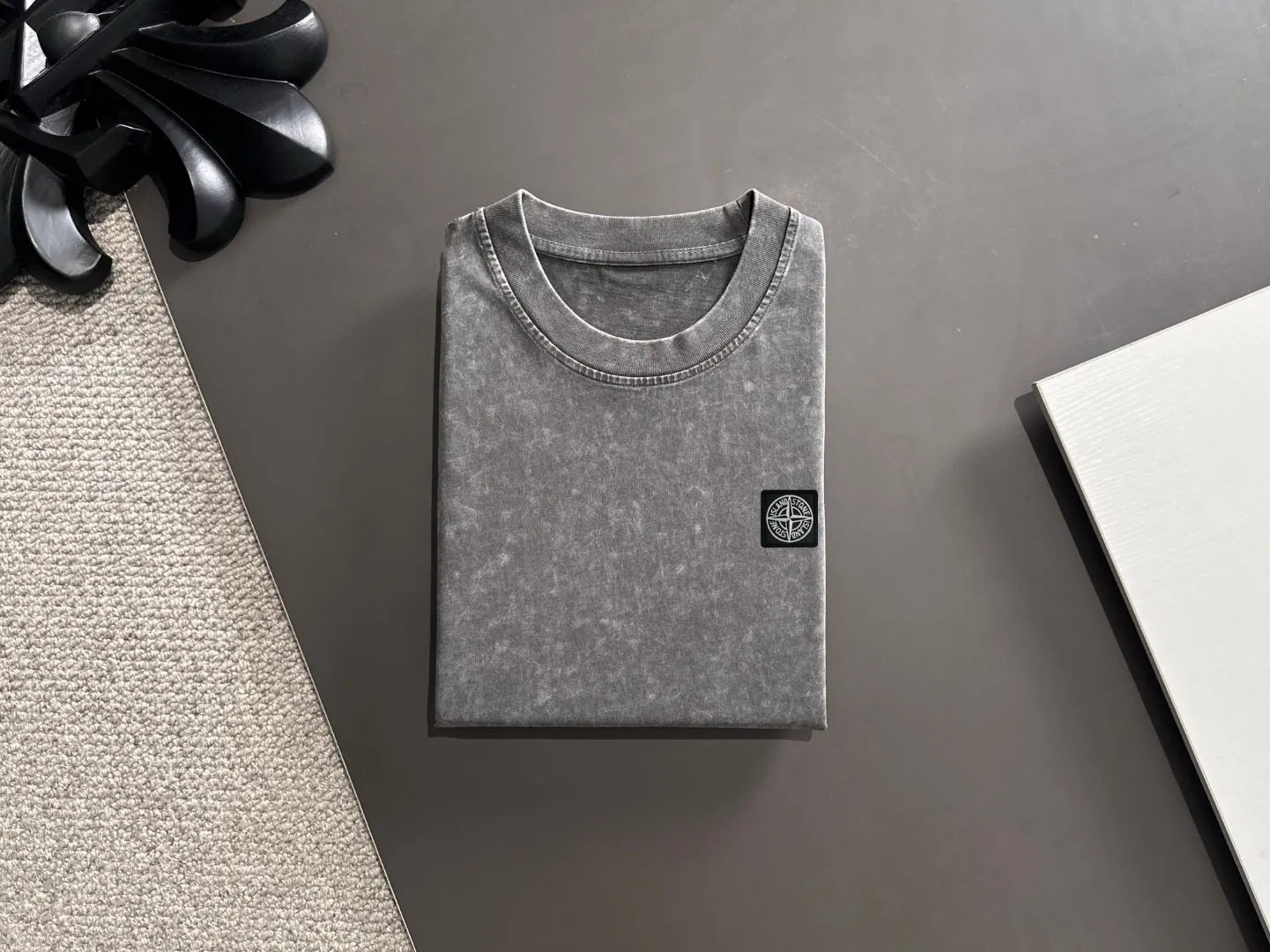 Next day shipping P460 Stone lsland/stone island high quality 2025 spring and summer new casual heavy industry suit exclusively developed by yb! High quality production! Imported custom-made fabrics for foreign orders, with high breathability and comfort, impeccable details, brand element design concept, delicate and soft feel! It presents a casual cut and the upper body shape is great! On sale simultaneously on the official website! From a high-end men's positioning brand, the low-key luxury taste is irresistible! Exquisite workmanship and impeccable quality! The overall style is simple, fashionable and timeless, fully meeting the requirements of stylish and tasteful dressing! Size: S-XXL